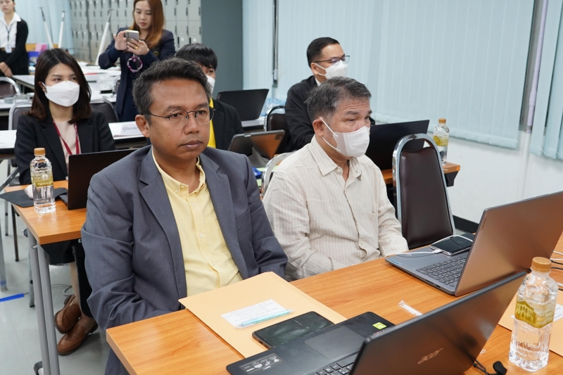 โดรน