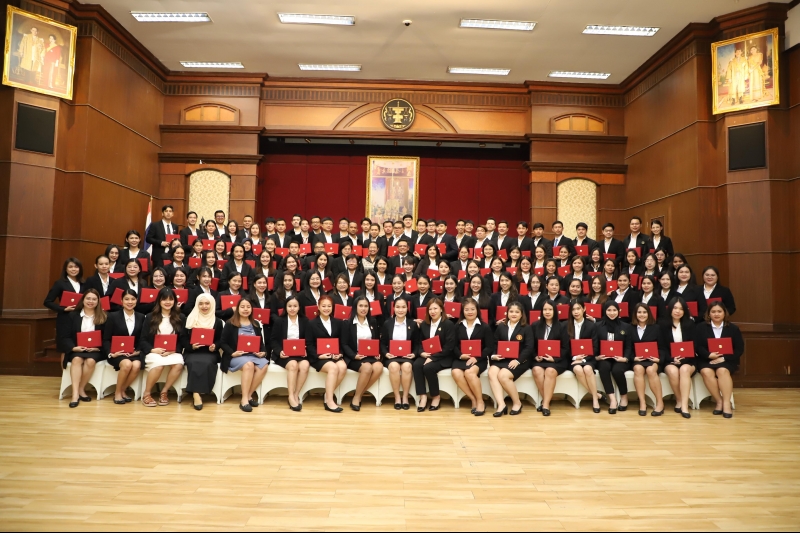 พิธีมอบประกาศโครงการพัฒนาศักยภาพผู้ปฏิบัติงานระดับชำนาญการ