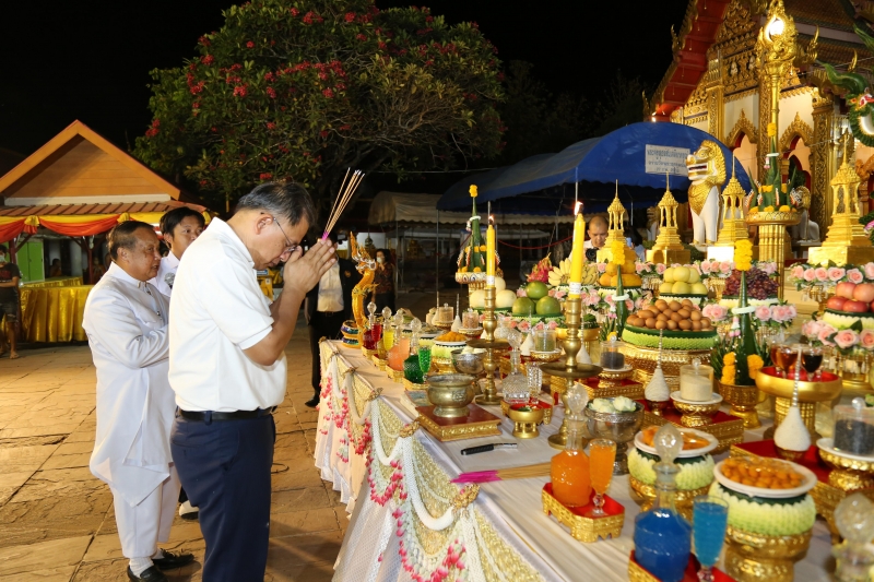 พิธีอธิษฐานจิตมวลสาร แผ่นจาร และแผ่นดวงชะตา 