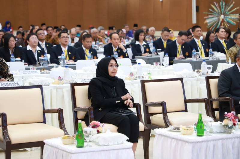 โครงการพัฒนานักบริหารการตรวจเงินแผ่นดินระดับสูง (นตส.) รุ่นที่ 12