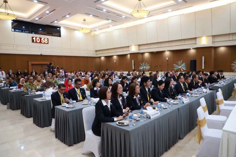 โครงการพัฒนานักบริหารการตรวจเงินแผ่นดินระดับสูง (นตส.) รุ่นที่ 12