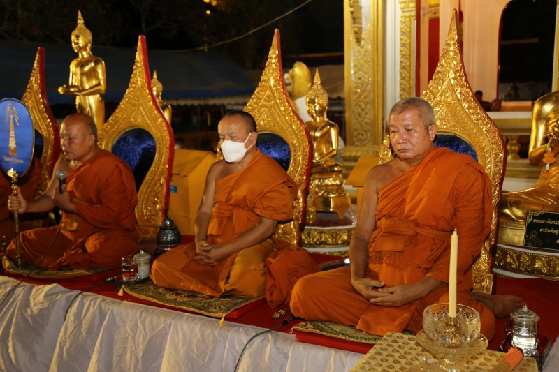 พิธีอธิษฐานจิตมวลสาร แผ่นจาร และแผ่นดวงชะตา 