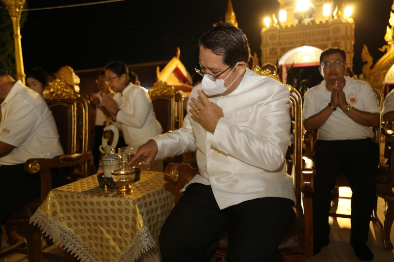 พิธีอธิษฐานจิตมวลสาร แผ่นจาร และแผ่นดวงชะตา 