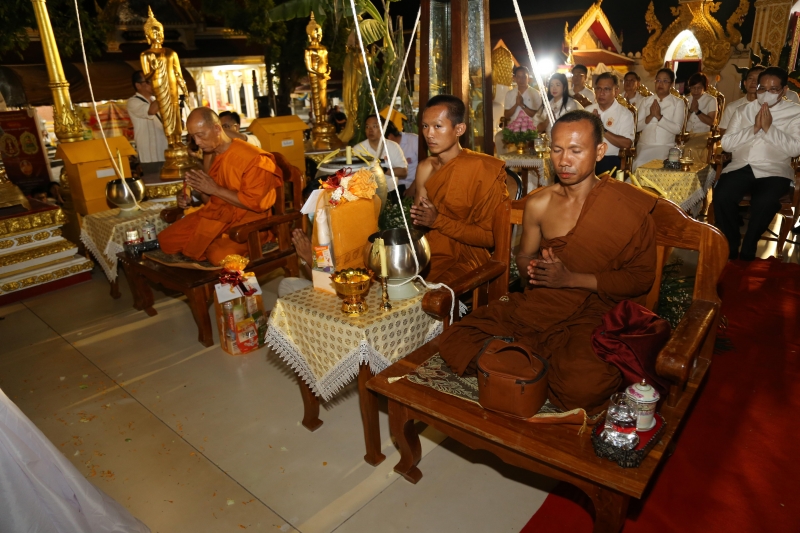 พิธีอธิษฐานจิตมวลสาร แผ่นจาร และแผ่นดวงชะตา 
