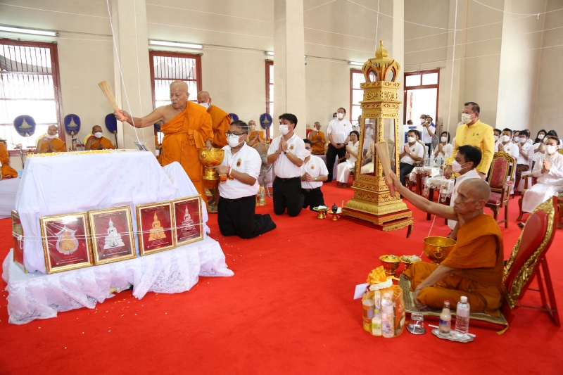 พิธีอธิษฐานจิตมวลสาร แผ่นจาร และแผ่นดวงชะตา 