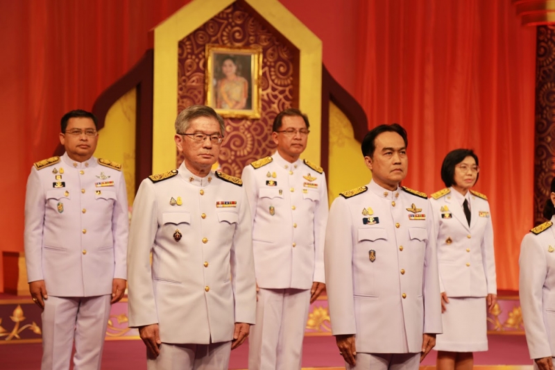 ร่วมบันทึกเทปถวายพระพร สมเด็จพระนางเจ้าฯ พระบรมราชินี สถานีโทรทัศน์โมเดิร์นไนน์ทีวี 