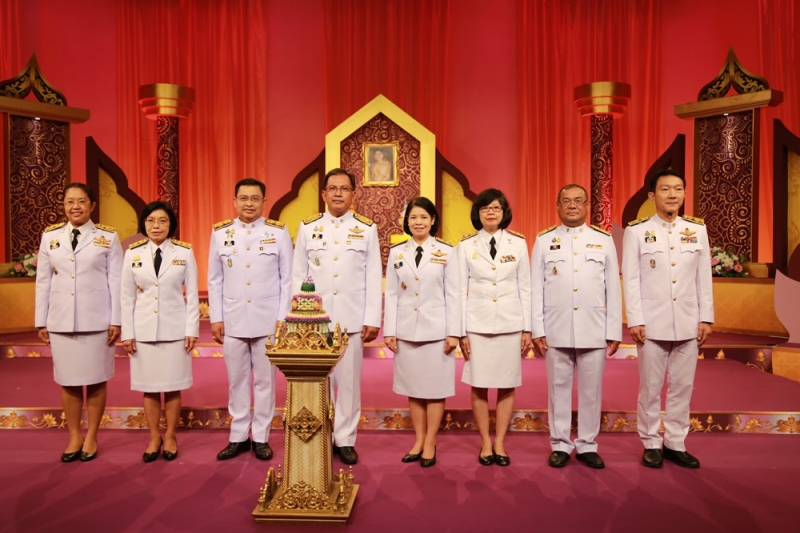 ร่วมบันทึกเทปถวายพระพร สมเด็จพระนางเจ้าฯ พระบรมราชินี สถานีโทรทัศน์โมเดิร์นไนน์ทีวี 