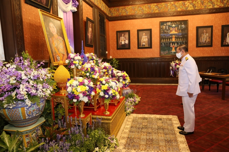 สตง. ลงนามถวายพระพรชัยมงคลสมเด็จพระนางเจ้าฯ พระบรมราชินี 