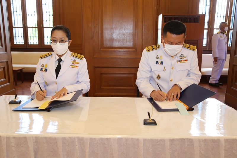 สตง. ลงนามถวายพระพรชัยมงคลสมเด็จพระนางเจ้าฯ พระบรมราชินี 