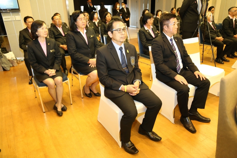 พิธีมอบประกาศนียบัตรและพิธีปิดการฝึกอบรม