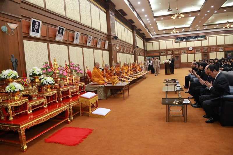 ร่วมพิธีบำเพ็ญกุศลและสวดพระพุทธมนต์เพื่อน้อมอุทิศถวาย