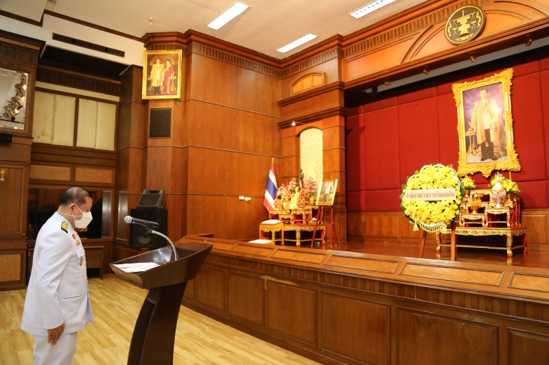 พิธีวางพวงมาลาเนื่องในวันคล้ายวันสวรรคตพระบาทสมเด็จพระบรมชนกาธิเบศร มหาภูมิพลอดุลยเดชมหาราช บรมนาถบพิตร 13 ตุลาคม 2564