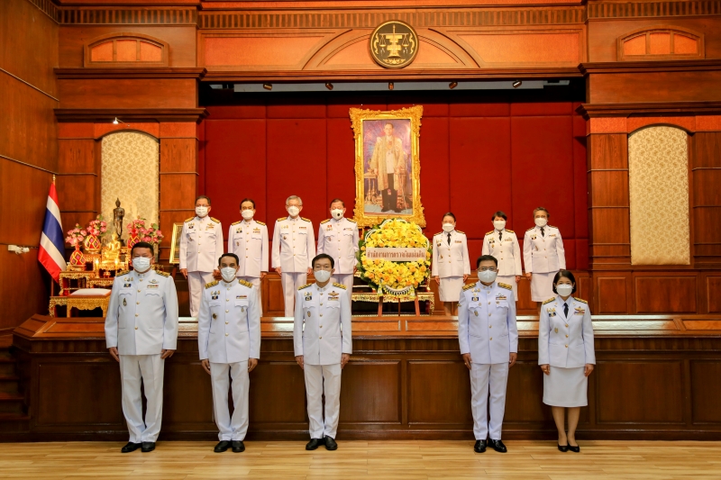 พิธีวางพวงมาลาเนื่องในวันคล้ายวันสวรรคตพระบาทสมเด็จพระบรมชนกาธิเบศร มหาภูมิพลอดุลยเดชมหาราช บรมนาถบพิตร 13 ตุลาคม 2564