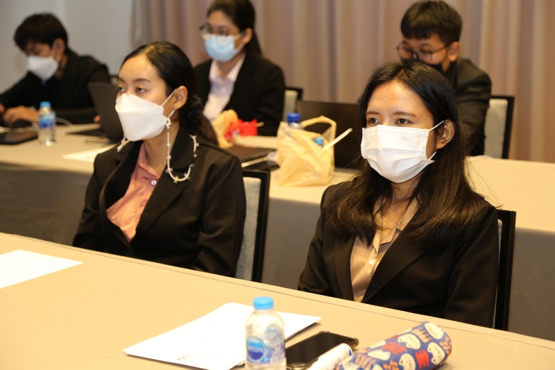 นางยุพิน ชลานนท์นิวัฒน์ กรรมการตรวจเงินแผ่นดิน ให้เกียรติเป็นวิทยากรบรรยายโครงการพัฒนาข้าราชการใหม่ ปีงบประมาณ 2566 ณ โรงแรม เบส