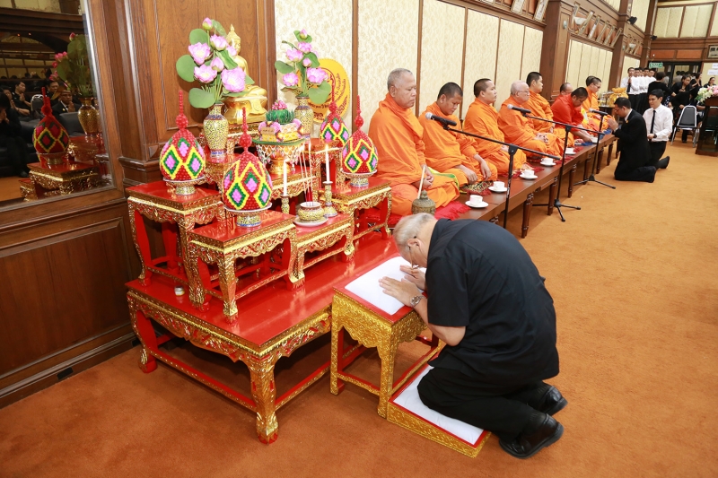 พิธีเจริญพระพุทธมนต์ เนื่องในวันปีใหม่ พุทธศักราช ๒๕๖๐ 