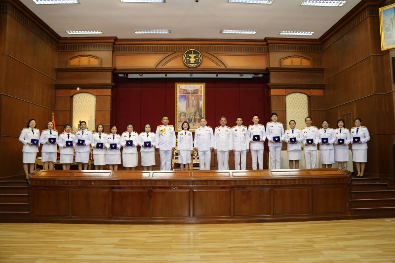 พิธีรับพระราชทานเครื่องราชอิสริยาภรณ์ชั้นสายสะพาย
