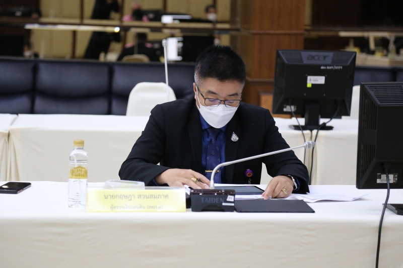 การประชุมผู้ตรวจเงินแผ่นดิน ครั้งที่ 3/2565 ผ่านระบบออนไลน์ ณ ห้องดำริอิศรานุวรรต สำนักงานการตรวจเงินแผ่นดิน