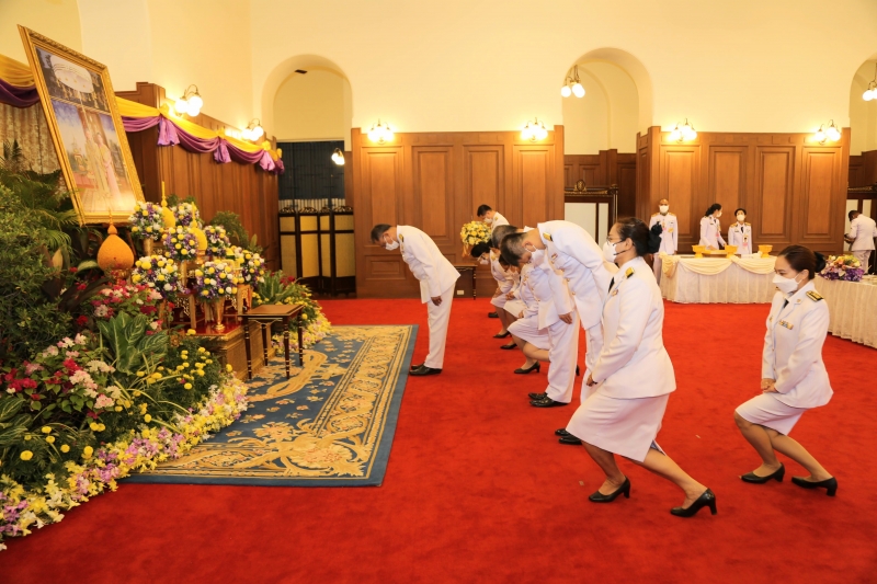 ลงนามถวายพระพร