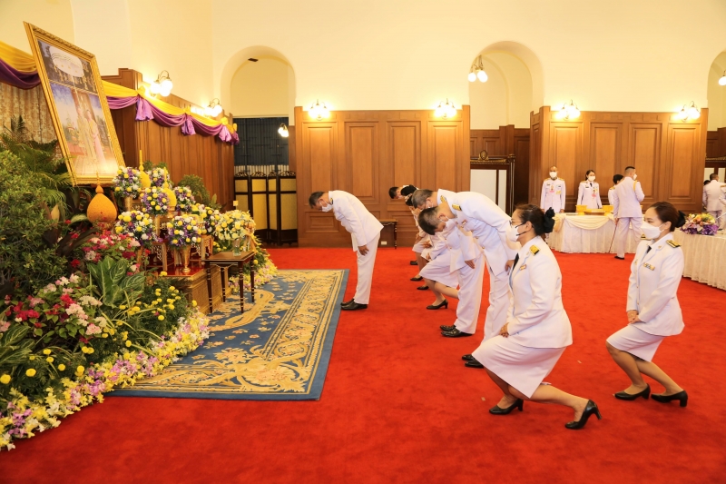 ลงนามถวายพระพร