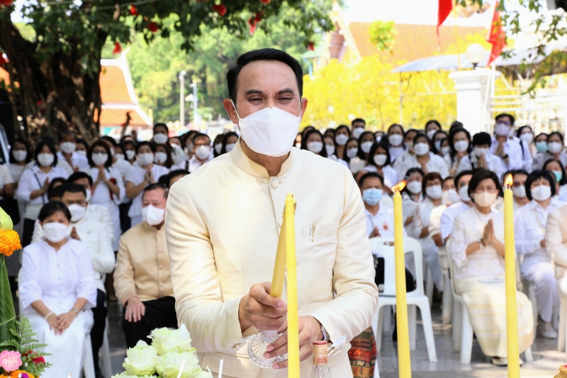 พิธีบวงสรวงดวงพระวิญญาณสมเด็จพระเจ้าตากสินมหาราช ณ ศาลสมเด็จพระเจ้ากรุงธนบุรีมหาราช วัดหงส์รัตนาราม ราชวรวิหาร กรุงเทพมหานคร