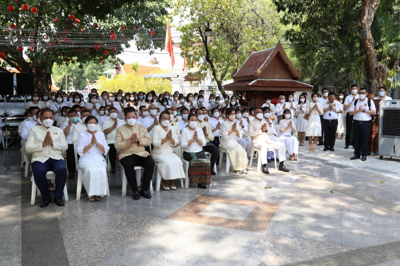 พิธีบวงสรวงดวงพระวิญญาณสมเด็จพระเจ้าตากสินมหาราช ณ ศาลสมเด็จพระเจ้ากรุงธนบุรีมหาราช วัดหงส์รัตนาราม ราชวรวิหาร กรุงเทพมหานคร
