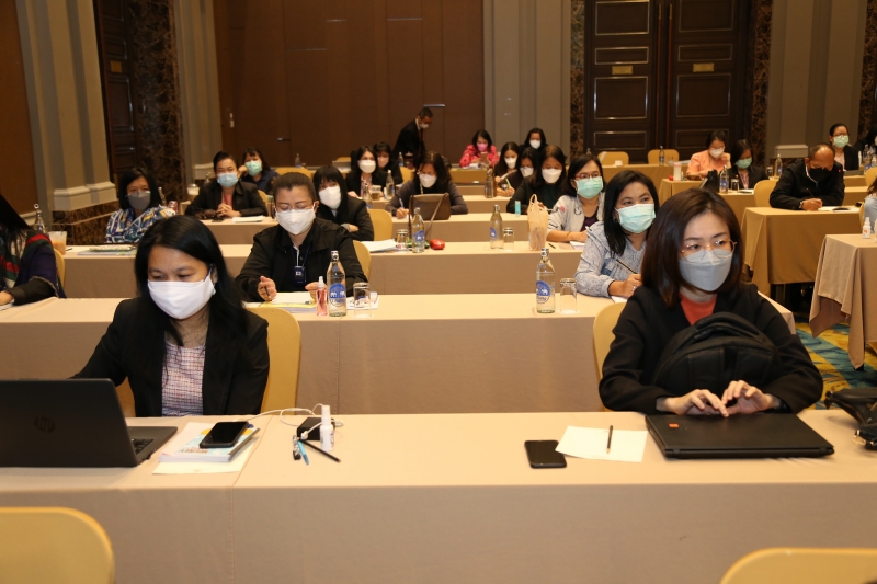 พิธีเปิดโครงการฝึกอบรมเชิงปฏิบัติการหลักสูตร “การปฏิบัติงานตามคู่มือการตรวจสอบการเงิน (ฉบับปรับปรุง พ.ศ. 2564)” ระดับชำนาญการพิเ