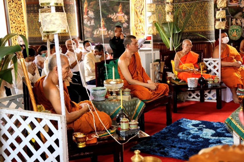 พิธีอธิษฐานจิตมวลสาร แผ่นจาร และแผ่นดวงชะตา 