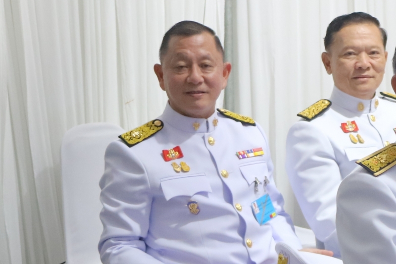 พิธีถวายบังคมและจุดเทียนเพื่อน้อมรำลึกในพระมหากรุณาธิคุณ เนื่องในวันคล้ายวันสวรรคตพระบาทสมเด็จพระปรมินทรมหาภูมิพลอดุลยเดช บรมนาถ