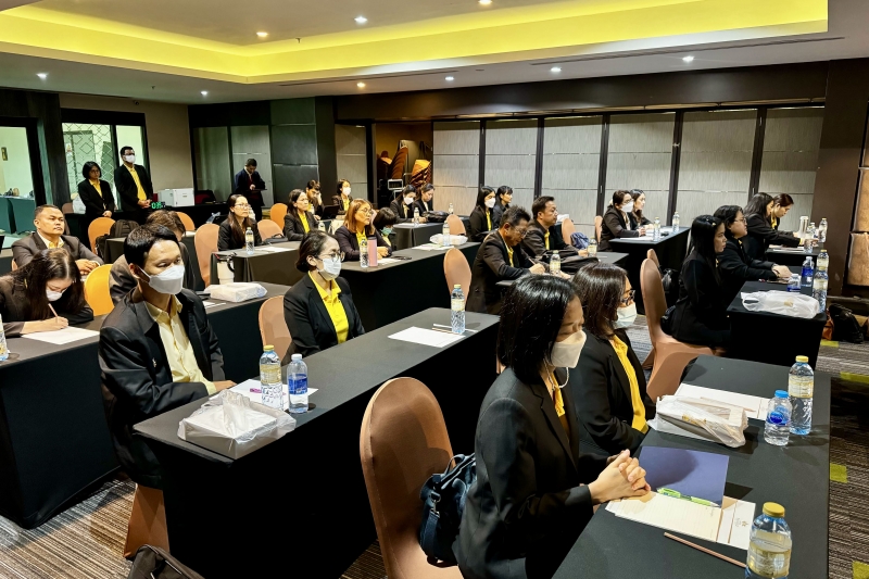 การพัฒนาศักยภาพการตรวจสอบผลสัมฤทธิ์และประสิทธิภาพการดําเนินงาน