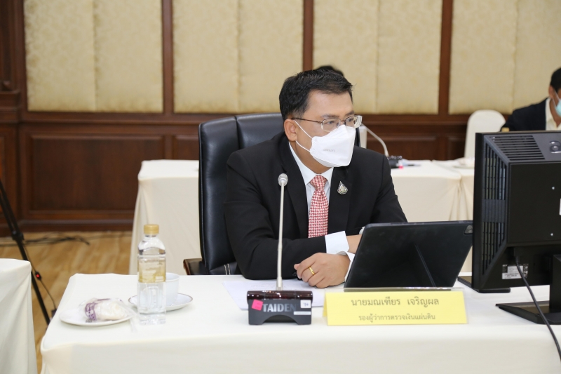  การประชุมคณะข้าราชการระดับผู้บริหาร ครั้งที่ 5/2565  ณ ห้องดำริอิศรานุวรรต สำนักงานการตรวจเงินแผ่นดิน และผ่านระบบออนไลน์