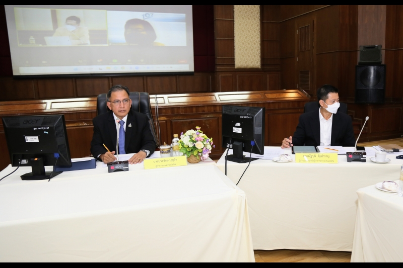  การประชุมคณะข้าราชการระดับผู้บริหาร ครั้งที่ 5/2565  ณ ห้องดำริอิศรานุวรรต สำนักงานการตรวจเงินแผ่นดิน และผ่านระบบออนไลน์