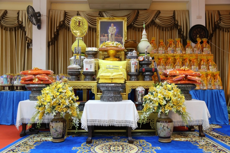พิธีเจริญพระพุทธมนต์สมโภชผ้าพระกฐินพระราชทาน ประจำปี 2563 ณ วัดพระแก้ว พระอารามหลวง ตำบลเวียง อำเภอเมืองเชียงราย จังหวัดเชียงราย