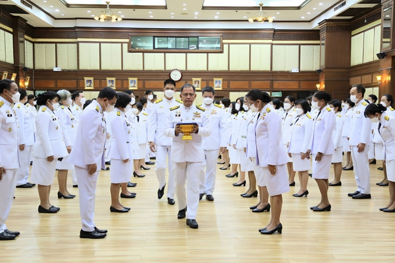 พิธีรับพระบรมราชโองการโปรดเกล้าโปรดกระหม่อมแต่งตั้ง 