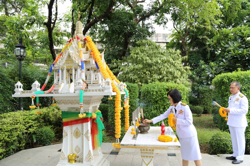 พิธีรับพระบรมราชโองการโปรดเกล้าโปรดกระหม่อมแต่งตั้ง 