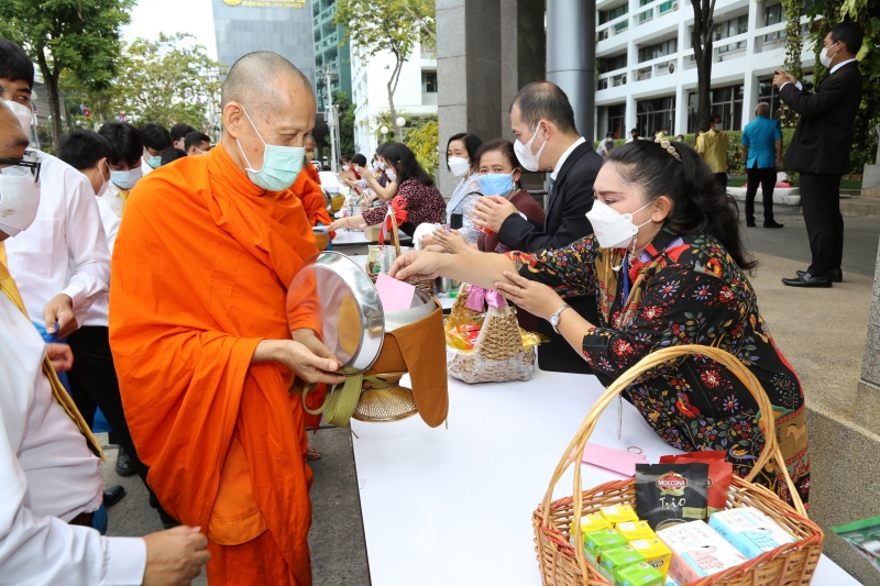 กิจกรรมเนื่องในโอกาสปีใหม่ พุทธศักราช 2565 ณ สำนักงานการตรวจเงินแผ่นดิน