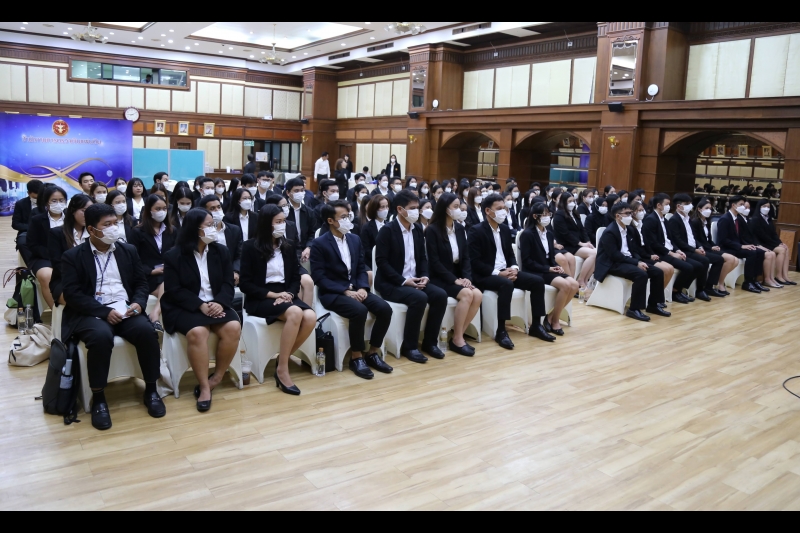 พิธีมอบประกาศนียบัตรโครงการพัฒนาข้าราชการใหม่ 