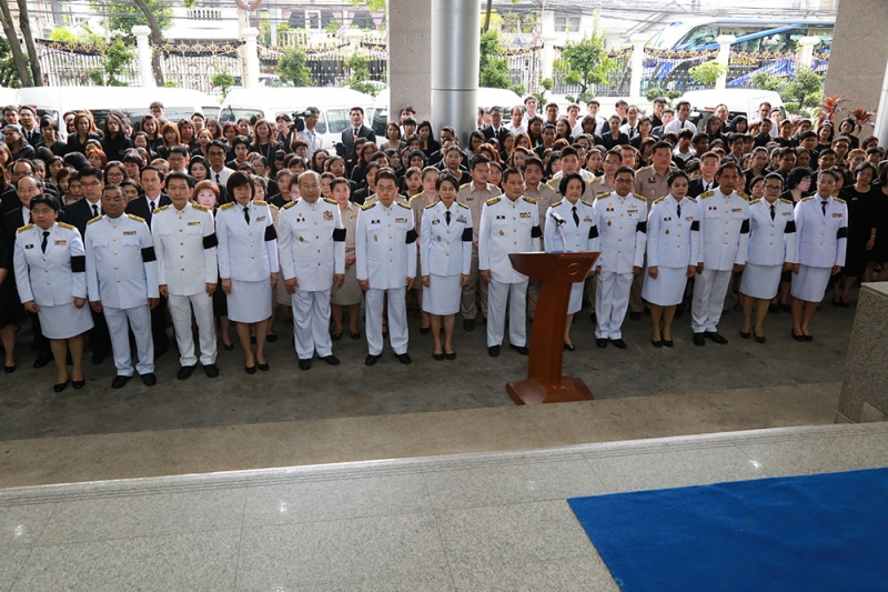 พิธีถวายความอาลัย   พระบาทสมเด็จพระปรมินทรมหาภูมิพลอดุลยเดช มหิตลาธิเบศรรามาธิบดี จักรีนฤบดินทร สยามินทราธิราช บรมนาถบพิตร