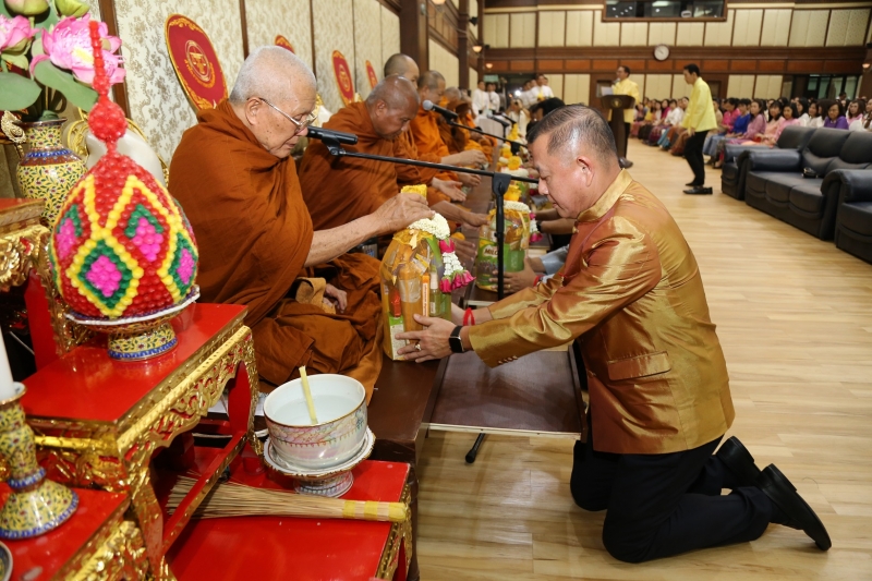 พิธีเจริญพระพุทธมนต์เพื่อความเป็นสวัสดิมงคลเนื่องในโอกาสปีใหม่ พ.ศ.2562