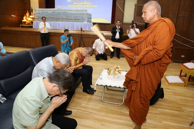 พิธีเจริญพระพุทธมนต์เพื่อความเป็นสวัสดิมงคลเนื่องในโอกาสปีใหม่ พ.ศ.2562