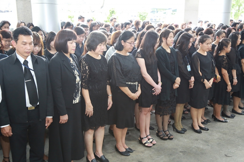 พิธีถวายความอาลัย   พระบาทสมเด็จพระปรมินทรมหาภูมิพลอดุลยเดช มหิตลาธิเบศรรามาธิบดี จักรีนฤบดินทร สยามินทราธิราช บรมนาถบพิตร