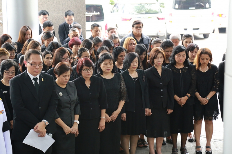 พิธีถวายความอาลัย   พระบาทสมเด็จพระปรมินทรมหาภูมิพลอดุลยเดช มหิตลาธิเบศรรามาธิบดี จักรีนฤบดินทร สยามินทราธิราช บรมนาถบพิตร