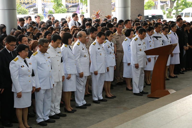 พิธีถวายความอาลัย   พระบาทสมเด็จพระปรมินทรมหาภูมิพลอดุลยเดช มหิตลาธิเบศรรามาธิบดี จักรีนฤบดินทร สยามินทราธิราช บรมนาถบพิตร
