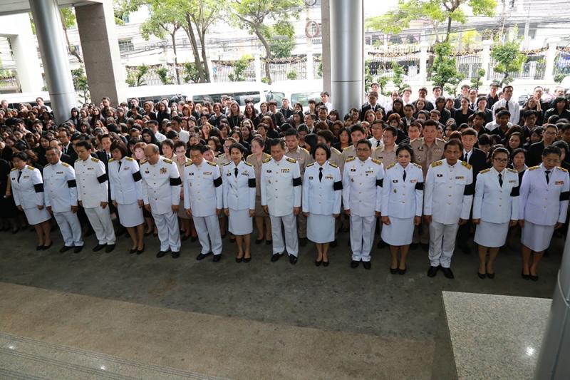 พิธีถวายความอาลัย   พระบาทสมเด็จพระปรมินทรมหาภูมิพลอดุลยเดช มหิตลาธิเบศรรามาธิบดี จักรีนฤบดินทร สยามินทราธิราช บรมนาถบพิตร