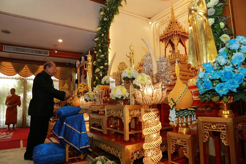 พิธีสวดพระพุทธมนต์ถวายพระราชกุศล   แด่พระบาทสมเด็จพระปรมินทรมหาภูมิพลอดุลยเดช มหิตลาธิเบศรรามาธิบดี จักรีนฤบดินทร สยามินทราธิราช