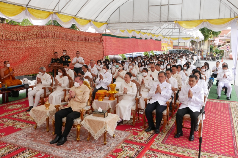พิธีเททองหล่อพระพุทธโสธร รุ่น มงคลแผ่นดิน 108