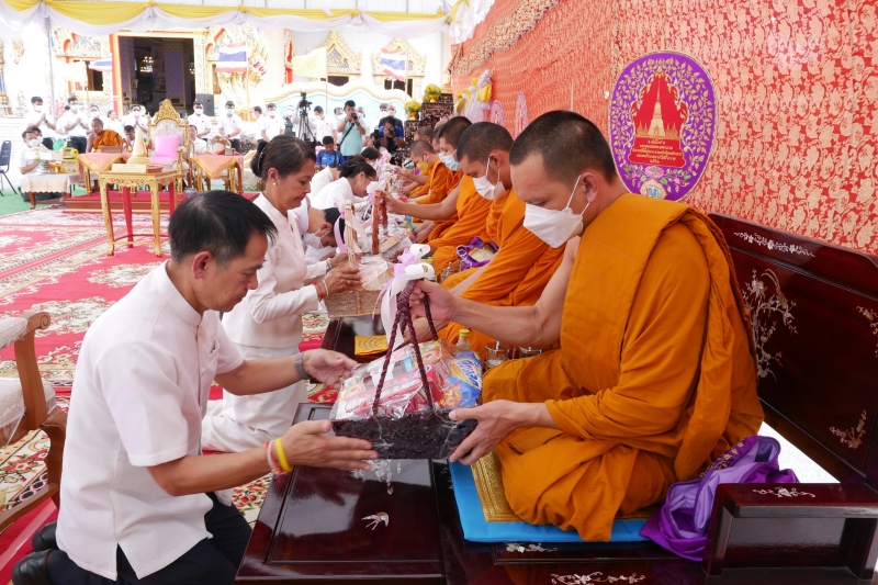พิธีเททองหล่อพระพุทธโสธร รุ่น มงคลแผ่นดิน 108