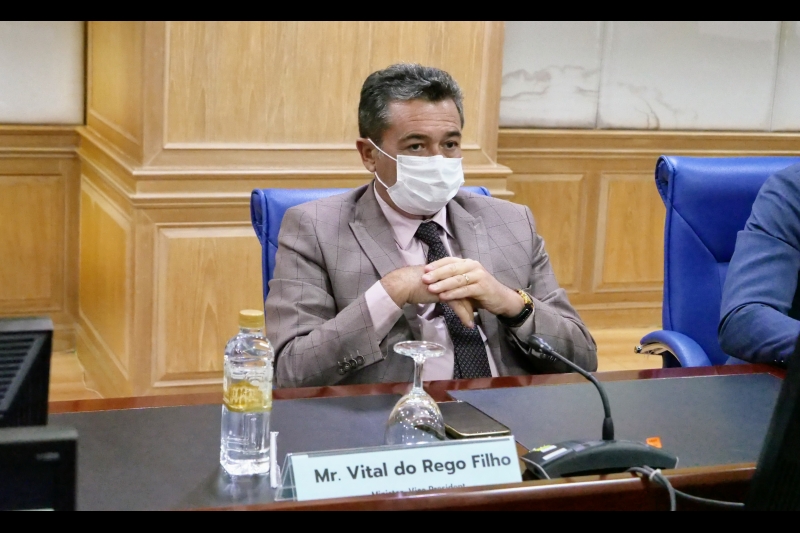 การประชุมหารือร่วมระหว่างสำนักงานการตรวจเงินแผ่นดินกับคณะผู้แทนของศาลบัญชีบราซิล เกี่ยวกับแนวทางการพัฒนางานตรวจเงินแผ่นดิน ณ ห้อ