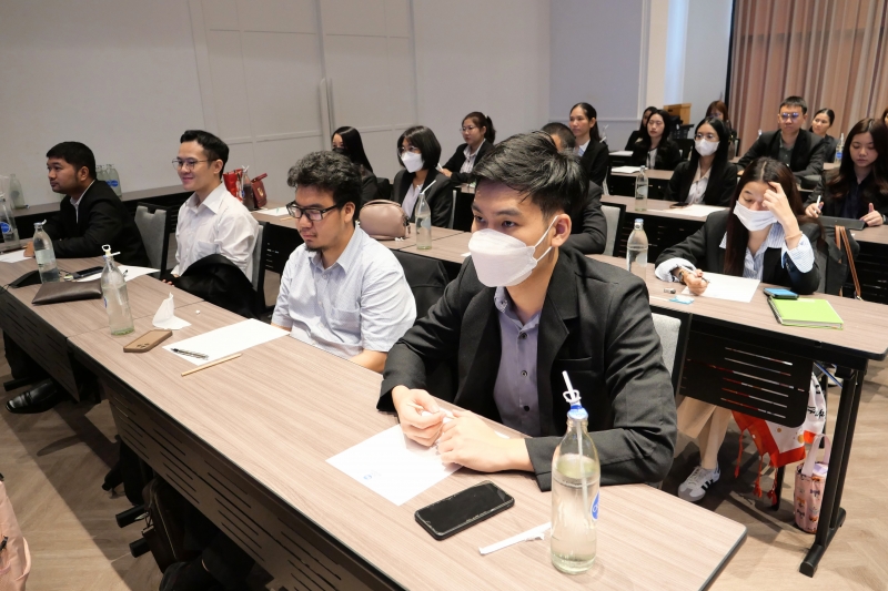 โครงการพัฒนาความรู้และกฎหมายที่จำเป็นต่อการปฏิบัติงาน