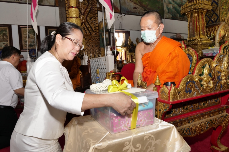 2566-03-30 พิธีอธิษฐานจิตมวลสาร แผ่นจาร และแผ่นดวงชะตา พระพุทธโสธร รุ่น มงคลแผ่นดิน 108 ณ วัดพระธาตุหริภุญชัยวรมหาวิหาร จังหวัดล