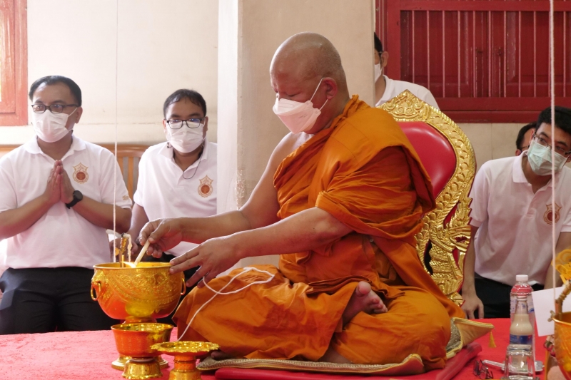 พิธีอธิษฐานจิตมวลสาร แผ่นจาร และแผ่นดวงชะตา 